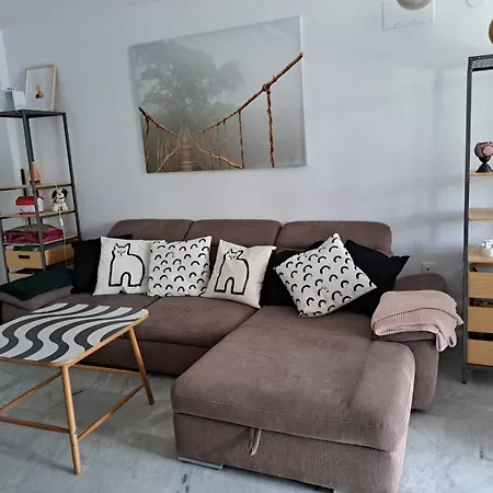 Con Jardin Y Piscina Pet Friendly 아파트 마르베야