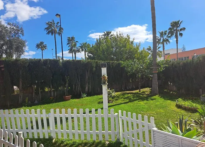 Con Jardin Y Piscina Pet Friendly
