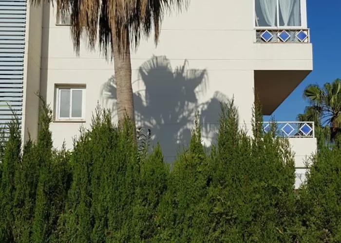 Con Jardin Y Piscina Pet Friendly *