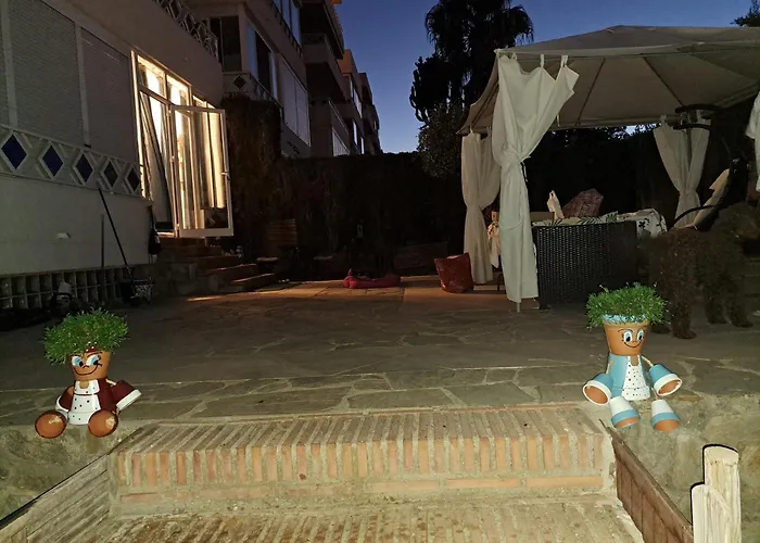 아파트 Con Jardin Y Piscina Pet Friendly 마르베야