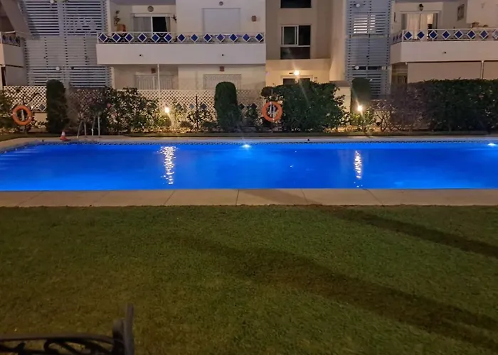 Con Jardin Y Piscina Pet Friendly 아파트 마르베야