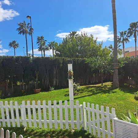 Con Jardin Y Piscina Pet Friendly