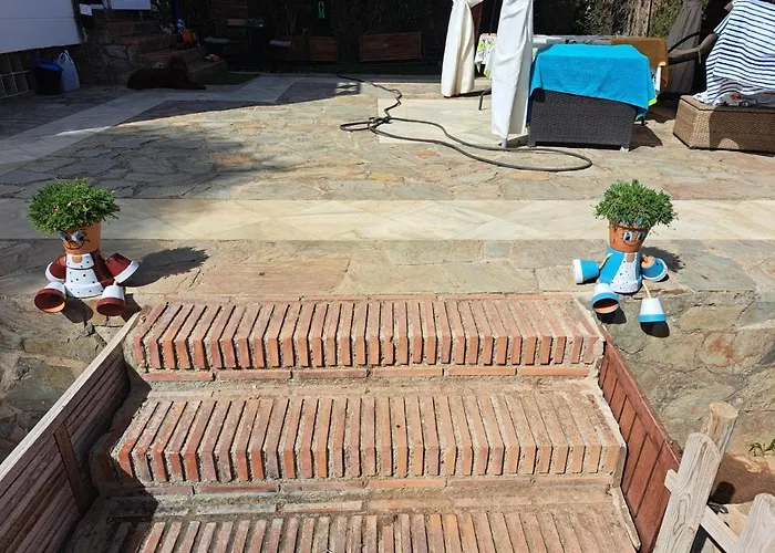 Con Jardin Y Piscina Pet Friendly *