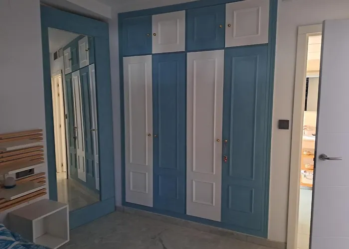 Con Jardin Y Piscina Pet Friendly 아파트