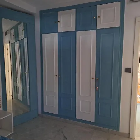 Con Jardín Y Piscina Pet Friendly Apartamento