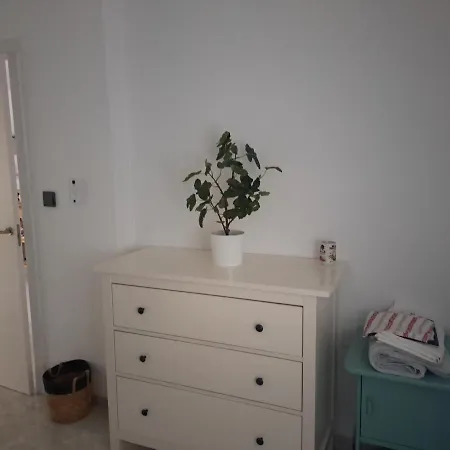 Con Jardín Y Piscina Pet Friendly *